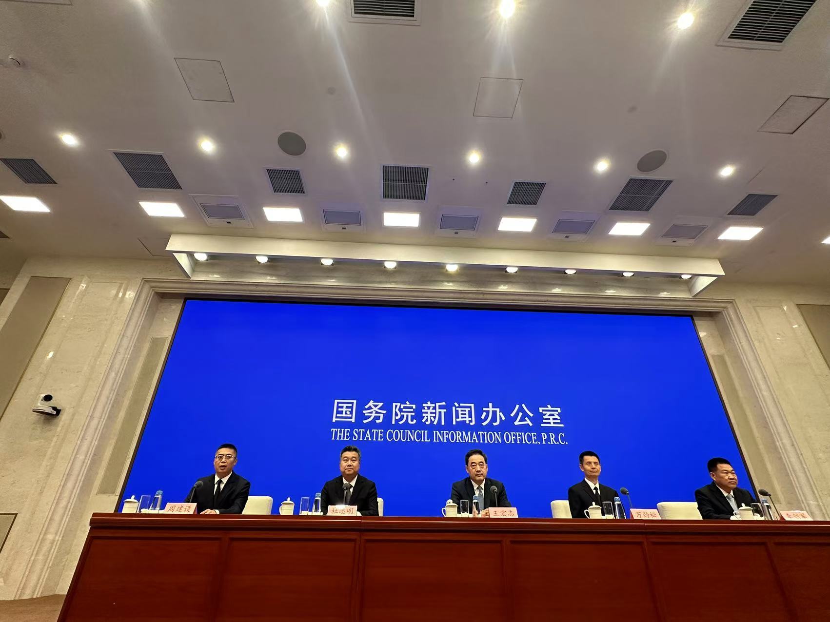 国家能源局答每经问：我国虚拟电厂总规模已超3500万千瓦，相当于1.5个三峡电站装机容量