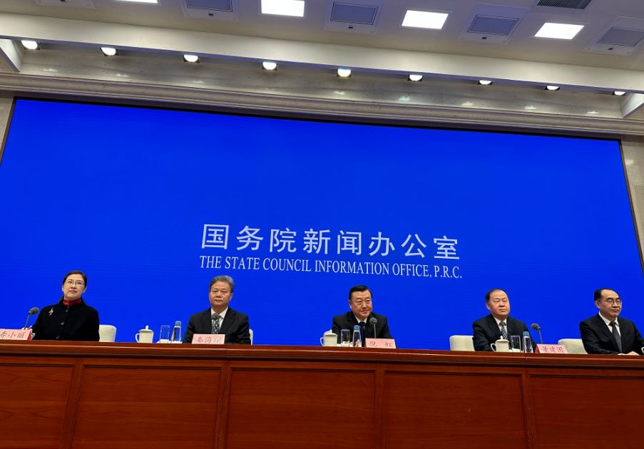 你家的老旧小区改造了吗？住建部答每经问：“十四五”期间已加装电梯12.9万部